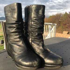 Dansko black boot UK size 38